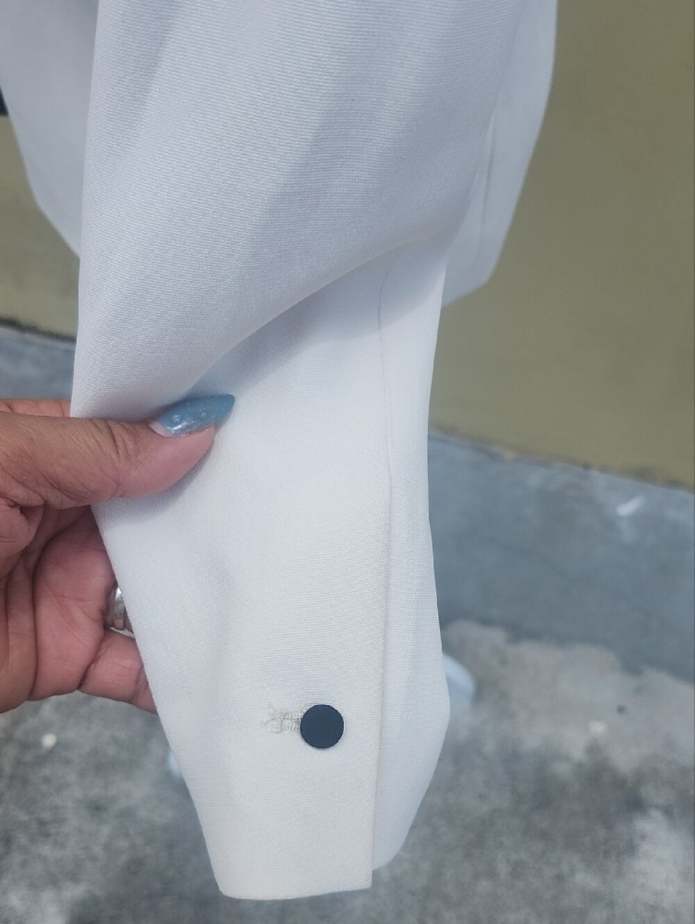 Zara Cream Blazer with Black  Shawl Collar - Picture 4 of 9